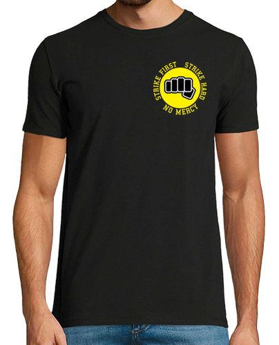 Camiseta Cobra Kai - Impresión Delante y Detrás - latostadora.com - Modalova