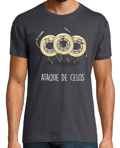 Camiseta Ataque de Celos - latostadora.com - Modalova