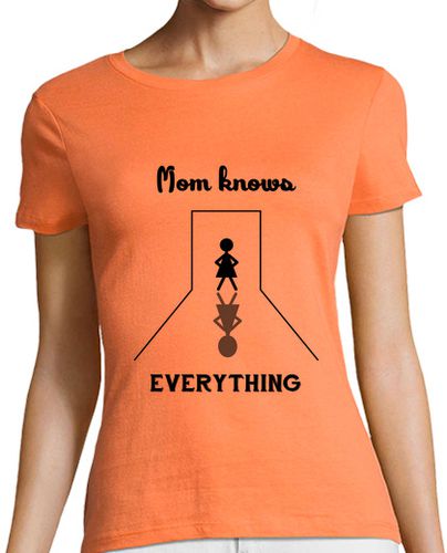 Camiseta mujer Mom knows everything - latostadora.com - Modalova