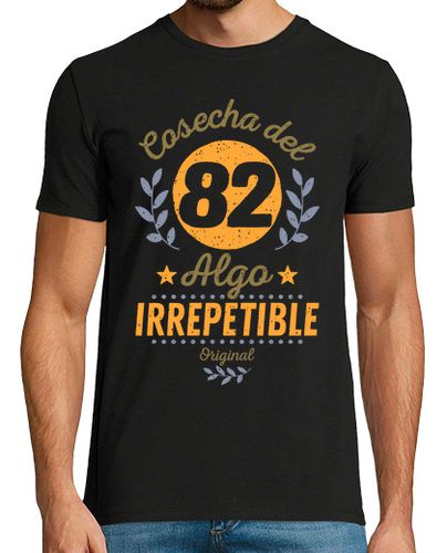 Camiseta Hombre Manga Corta Cosecha del 82. Irrepetible laTostadora - latostadora.com - Modalova