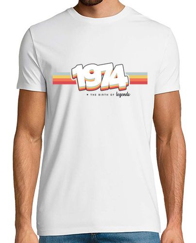 Camiseta Hombre Manga Corta 1974 el nacimiento de las leyendas laTostadora - latostadora.com - Modalova