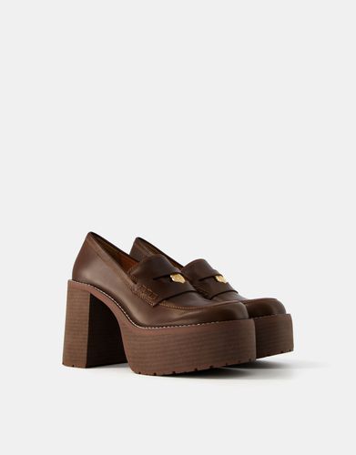 Mocasín Tacón Plataforma Mujer 36 - Bershka - Modalova