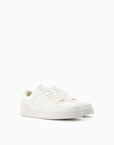 Zapatillas Detalle Chapa Mujer 36 - Bershka - Modalova