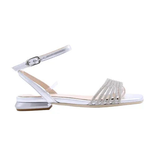 Shoes > Sandals > Flat Sandals - - Nerogiardini - Modalova