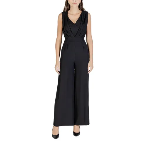 Black V-Neck Jumpsuit with Pockets - Rinascimento - Modalova