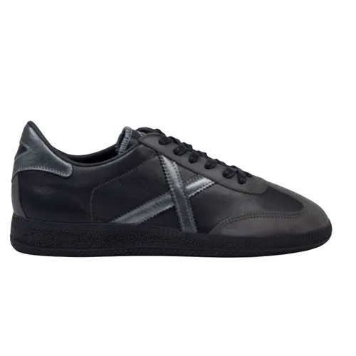 Munich - Shoes > Sneakers - Black - Munich - Modalova