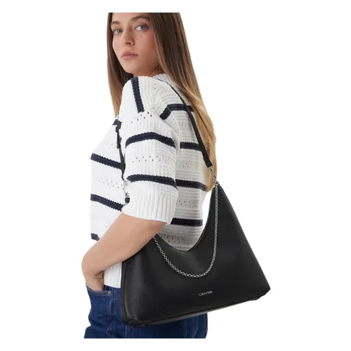 Emblem HW Pebble Shoulder Bag - Calvin Klein - Modalova