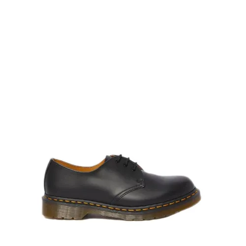 Shoes > Flats > Laced Shoes - - Dr. Martens - Modalova