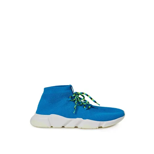 Stylish Sneakers for Men and Women - Balenciaga - Modalova