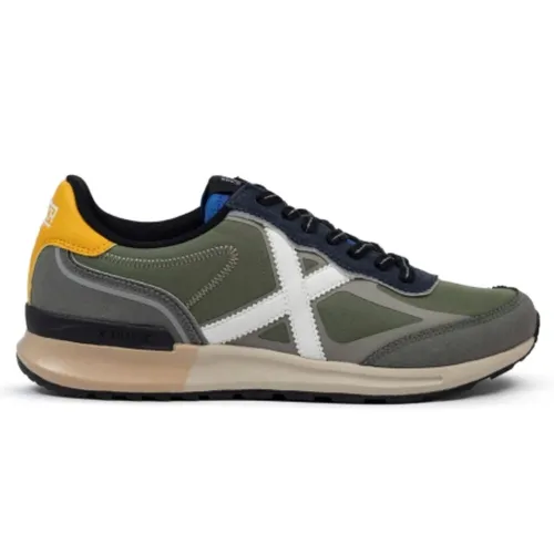 Shoes > Sneakers - - Munich - Modalova