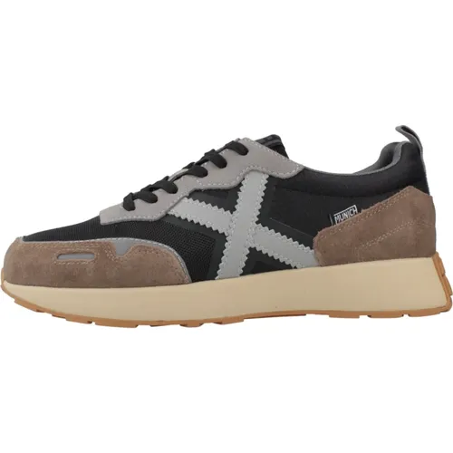 Shoes > Sneakers - - Munich - Modalova
