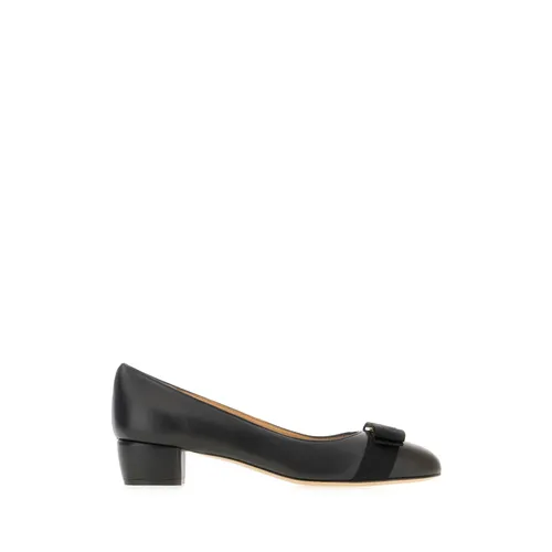 Shoes > Heels > Pumps - - Ferragamo - Modalova