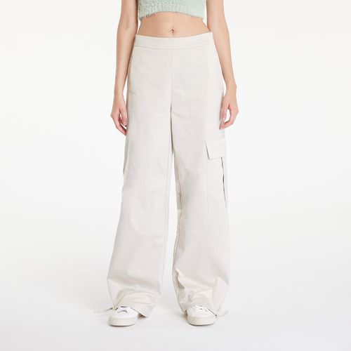 Pantaloni Jeans Satin Cargo Utility Pant S - Calvin Klein - Modalova