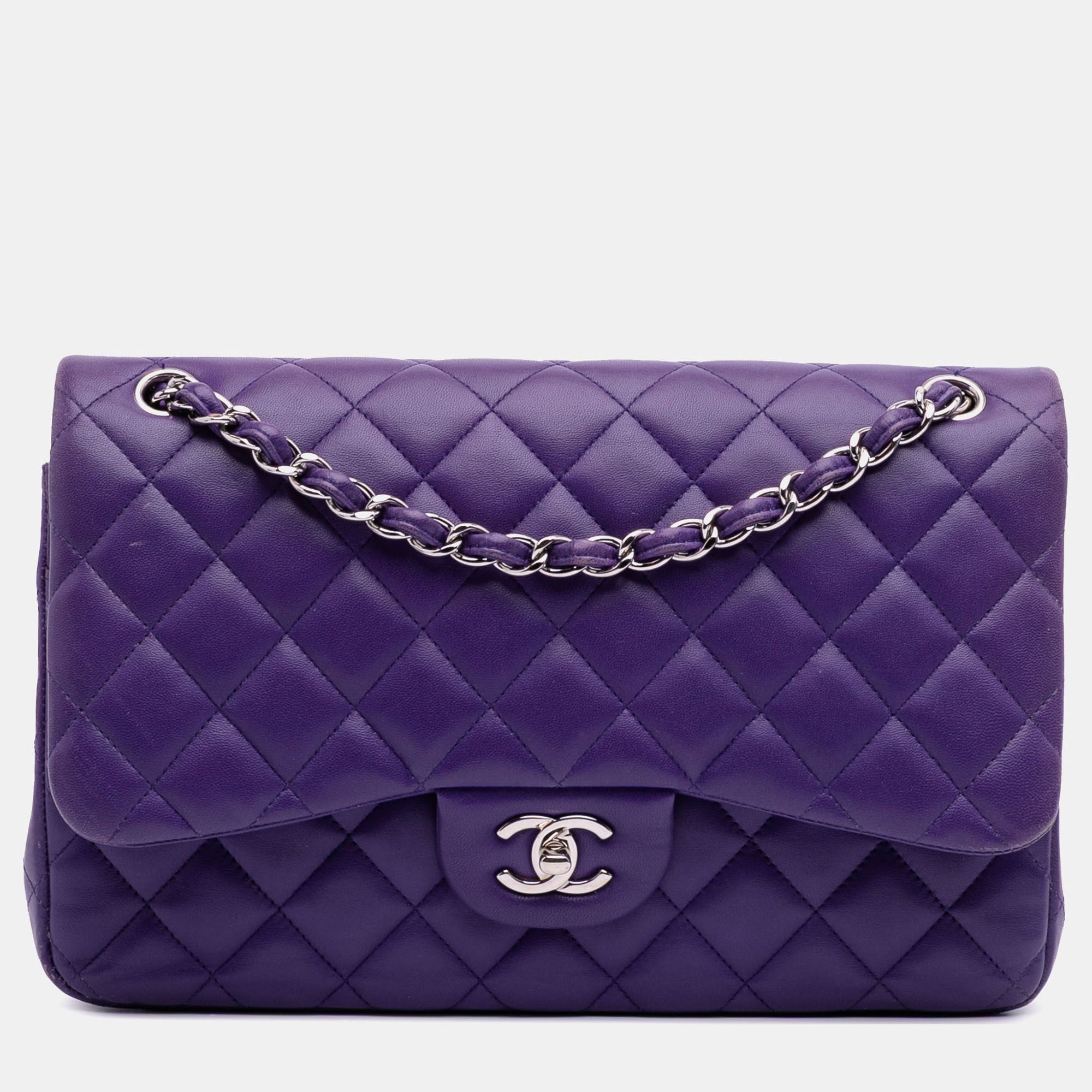 Jumbo Classic Lambskin Double Flap - Chanel - Modalova