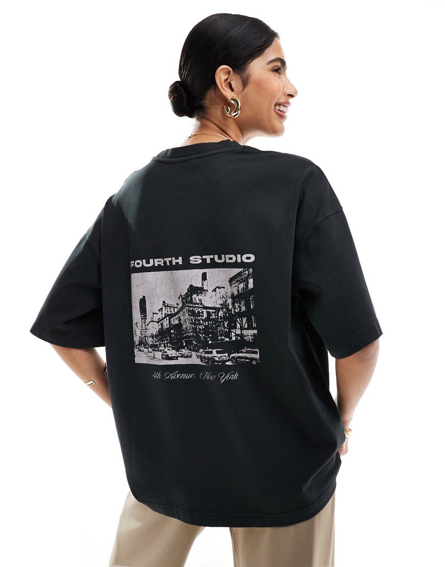 T-shirt oversize grigia lavaggio acido con grafica sul retro - 4th & Reckless - Modalova