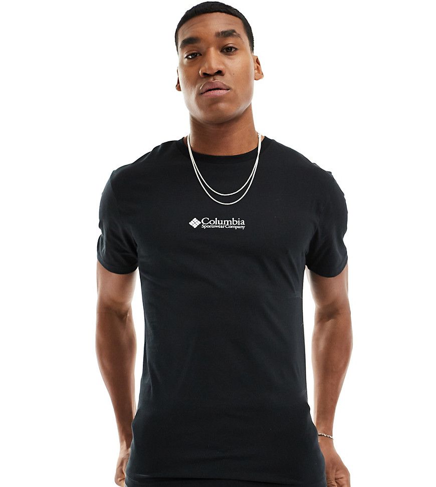 CSC - T-shirt basic nera con logo - In esclusiva su ASOS - Columbia - Modalova