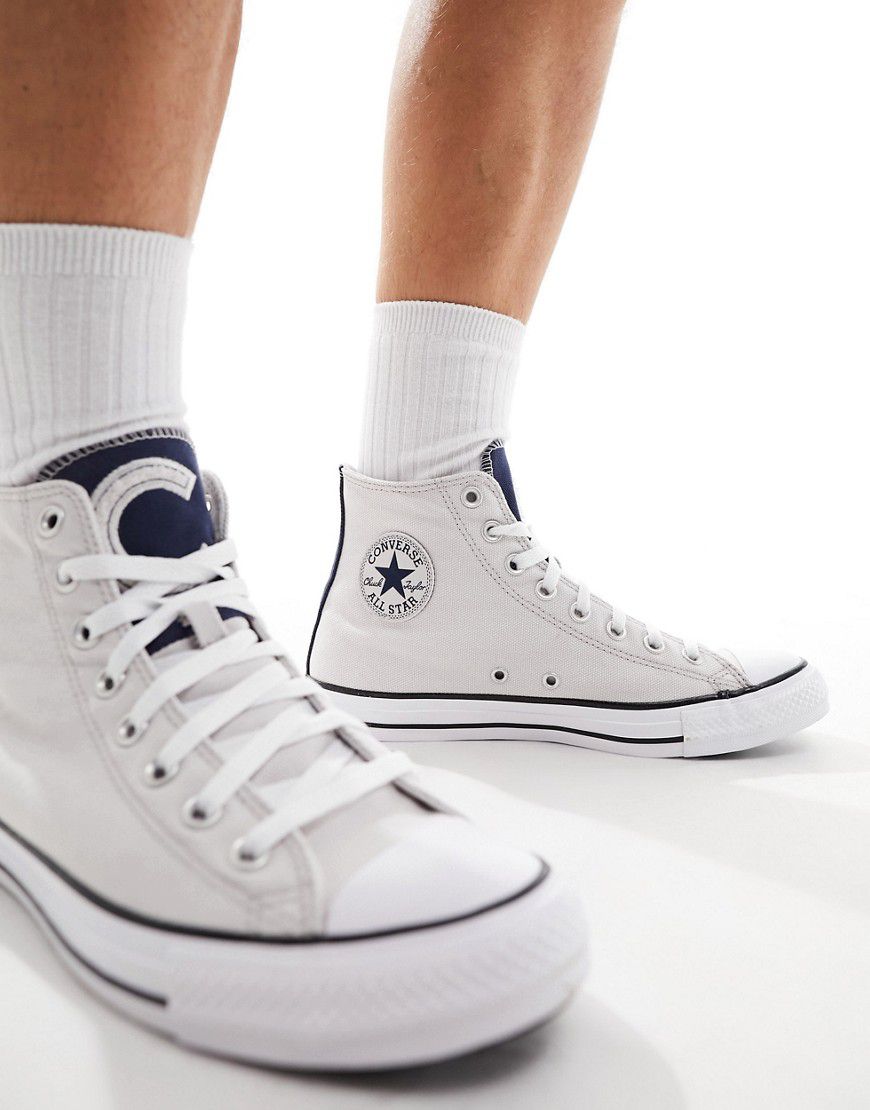 Chuck Taylor All Star - Sneakers alte chiaro e blu navy - Converse - Modalova