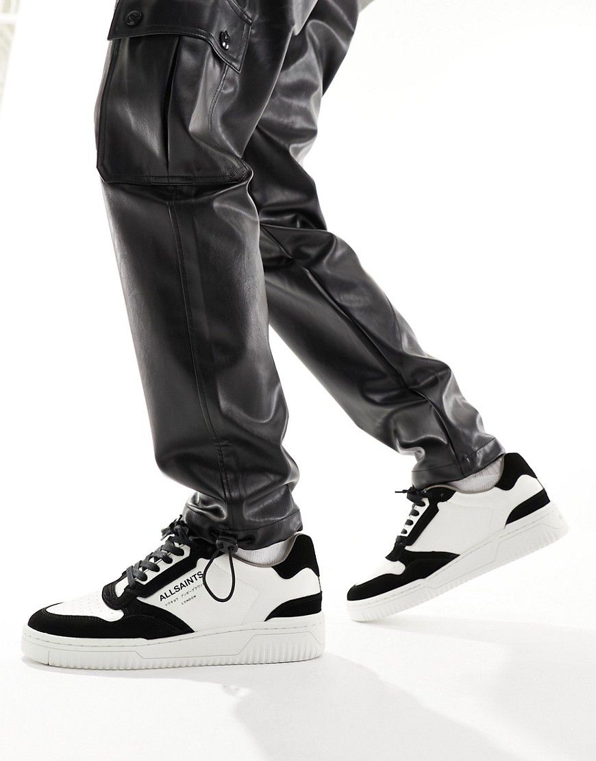 Regan - Sneakers basse in camoscio bianche e nere - AllSaints - Modalova