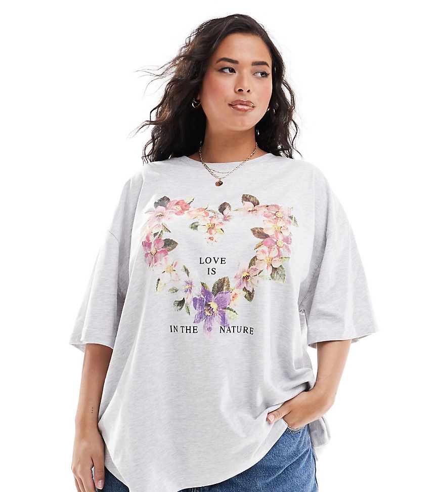 ASOS DESIGN Curve - T-shirt oversize bianca con grafica con fiori a cuore - ASOS Curve - Modalova