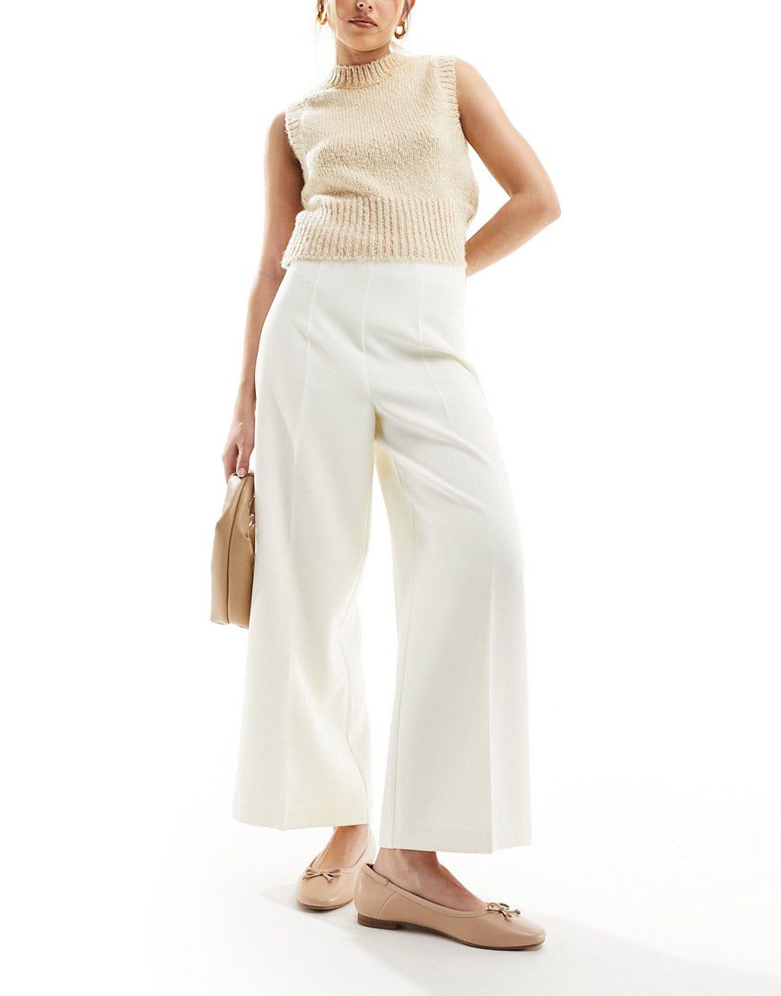 Pantaloni culotte sartoriali color crema - ASOS DESIGN - Modalova