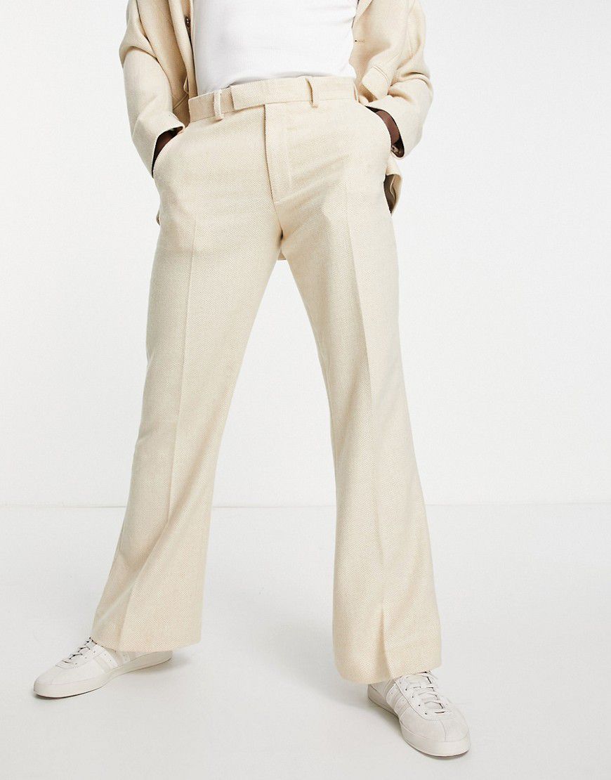 Pantaloni da abito a zampa in misto lana color pietra a spina di pesce - ASOS DESIGN - Modalova