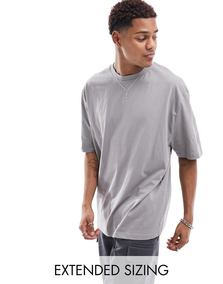 T-shirt oversize girocollo color pietra - ASOS DESIGN - Modalova