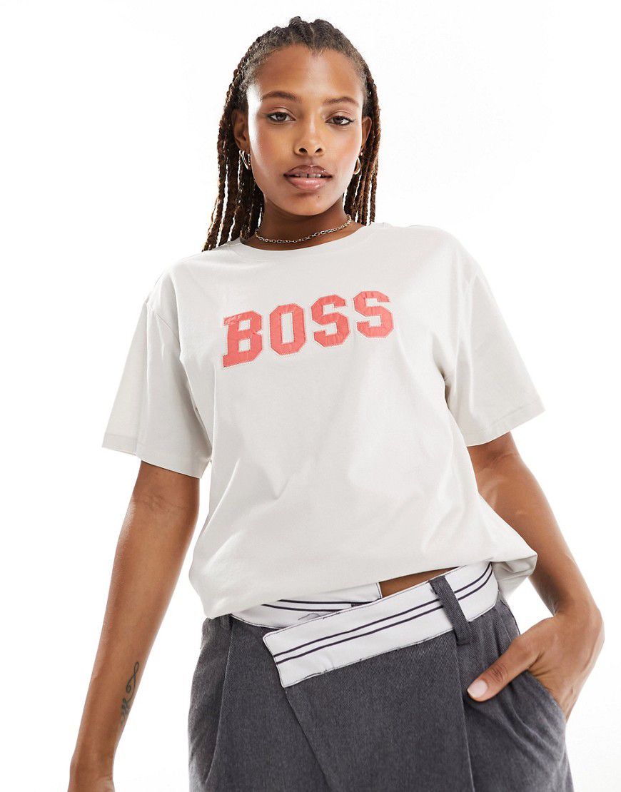 BOSS - T-shirt sporco con logo vistoso - BOSS Orange - Modalova