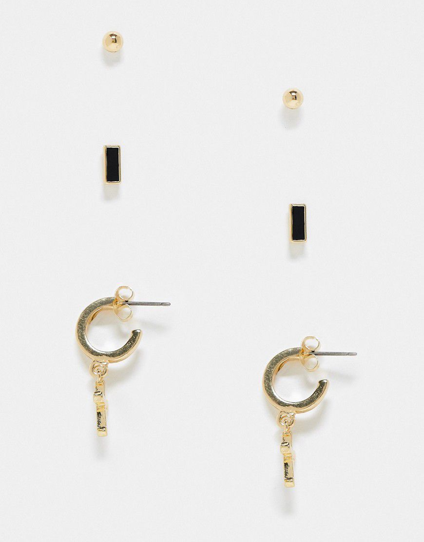 Confezione da 3 paia di orecchini dorati a bottone con design squadrato, circolare e a croce - Jack & Jones - Modalova