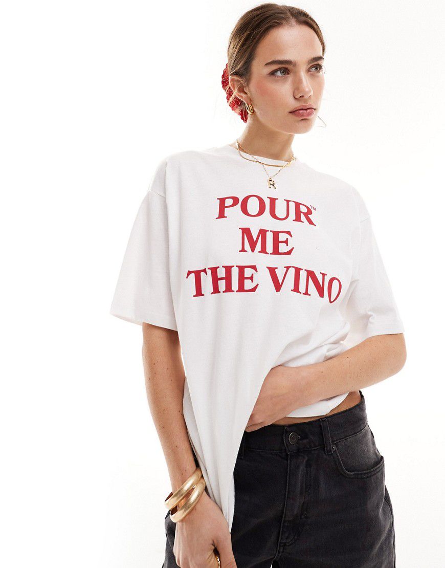 T-shirt bianca con stampa "Pour Me The Vino" sul petto - JJXX - Modalova