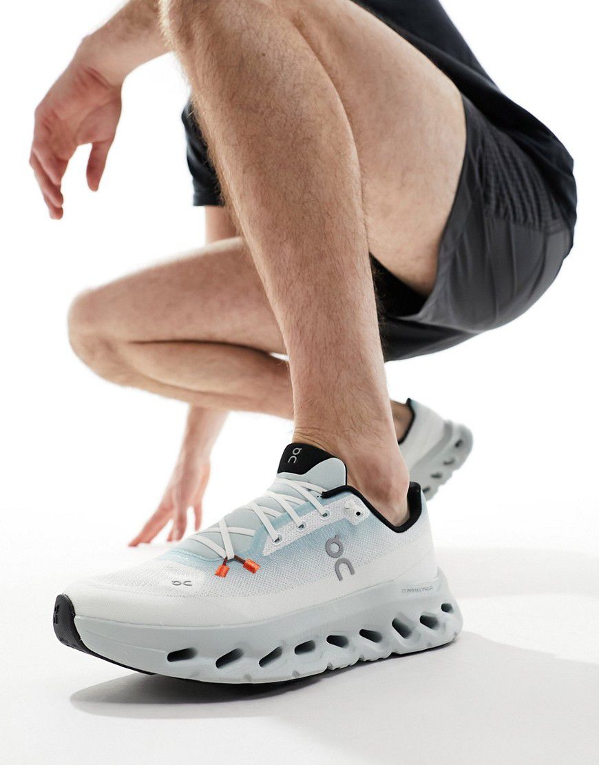 ON - Cloudtilt - Sneakers color avorio e azzurro minerale - On Running - Modalova