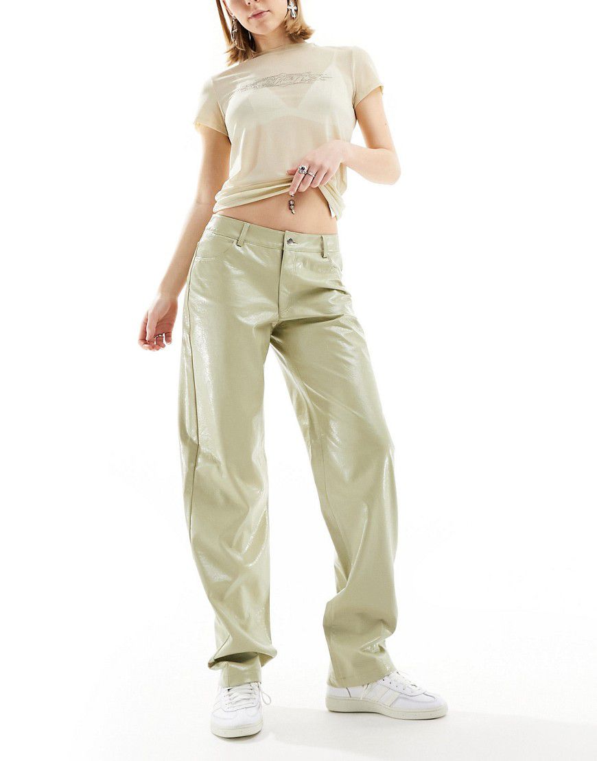 Pantaloni a fondo ampio color salvia chiaro in pelle sintetica - Noisy May - Modalova