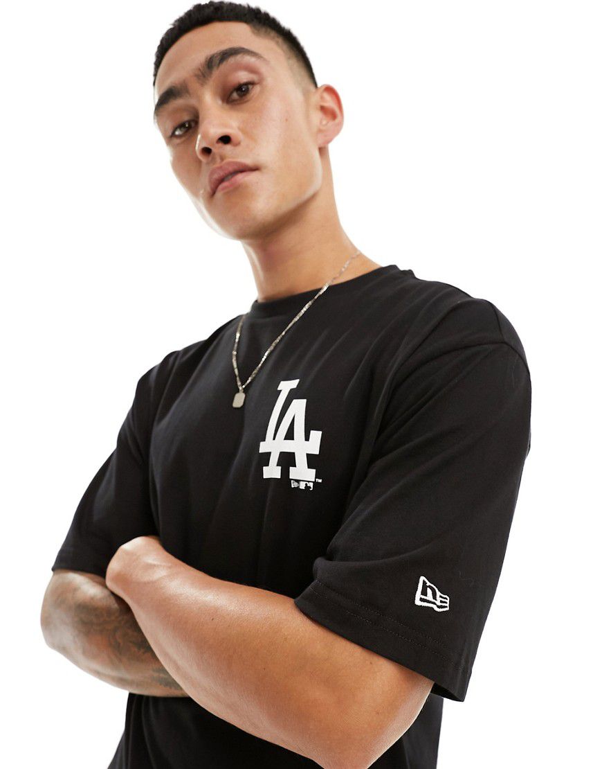 T-shirt nera con logo LA - New Era - Modalova