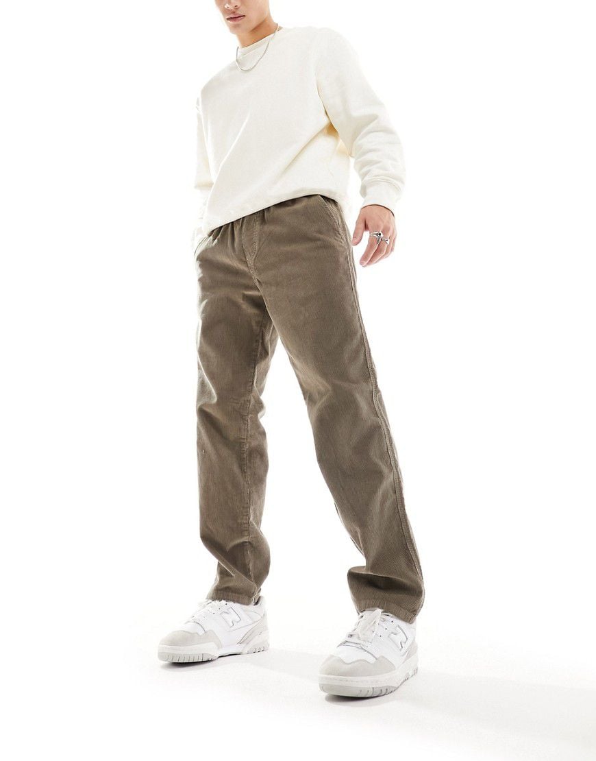 Pantaloni in velluto a coste chiaro - New Look - Modalova