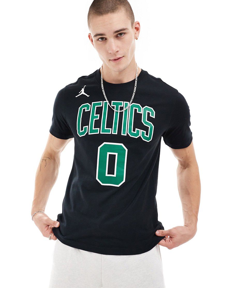 NBA Boston Celtics Jayson Tatum - T-shirt nera con grafica - Nike Basketball - Modalova