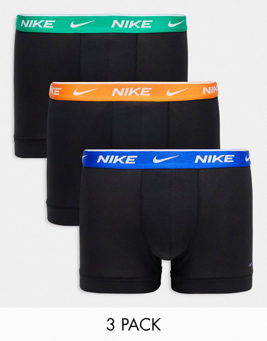 Everyday - Confezione da 3 boxer aderenti in cotone elasticizzato con fascia in vita blu/arancione/verde - Nike - Modalova