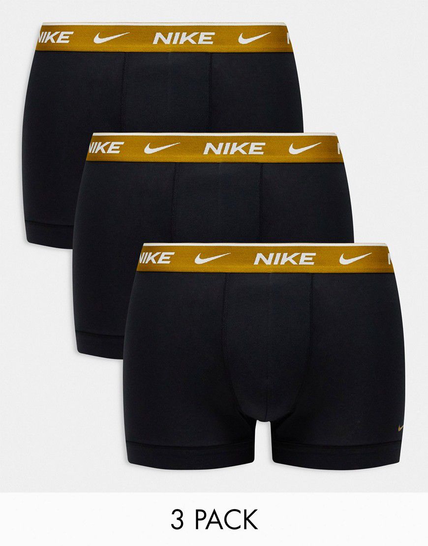 Everyday - Confezione da 3 boxer aderenti neri Cotton Stretch con elastico in vita a contrasto - Nike - Modalova