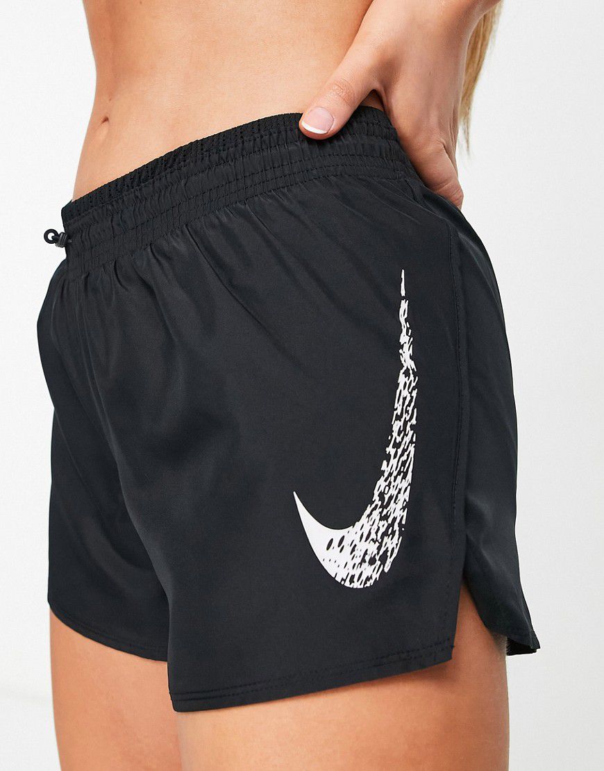 Pantaloncini neri Dri-FIT con logo Nike - Nike Running - Modalova