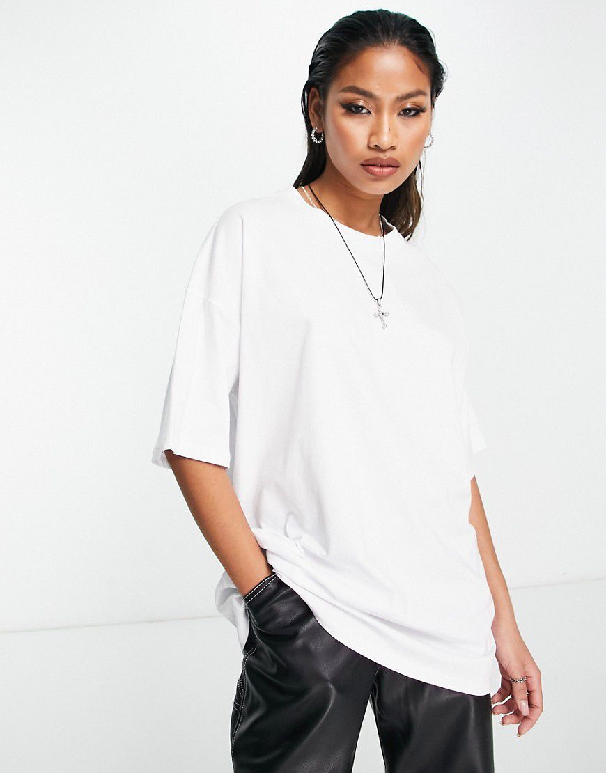 X Naomi Anwer - T-shirt oversize bianca - Something New - Modalova