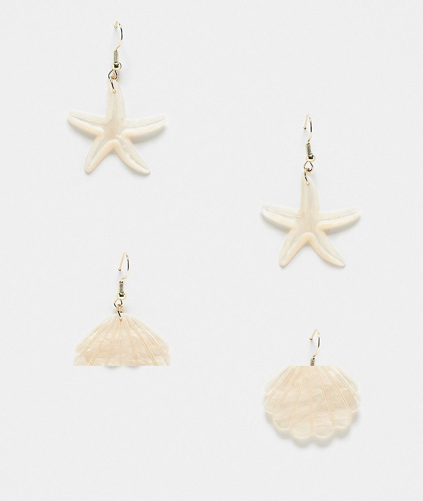 Confezione da 2 paia di orecchini con stella marina e conchiglie color crema - Pieces - Modalova