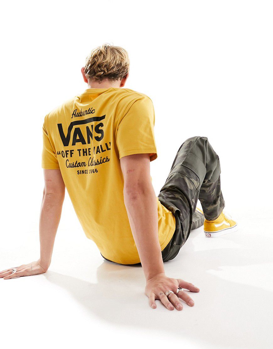 Holder Street - T-shirt gialla con stampa stile street sulla schiena - Vans - Modalova