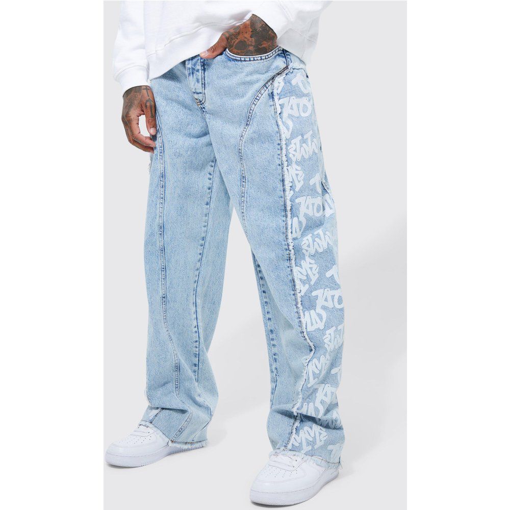 Jeans extra comodi con inserti e smagliature - boohoo - Modalova