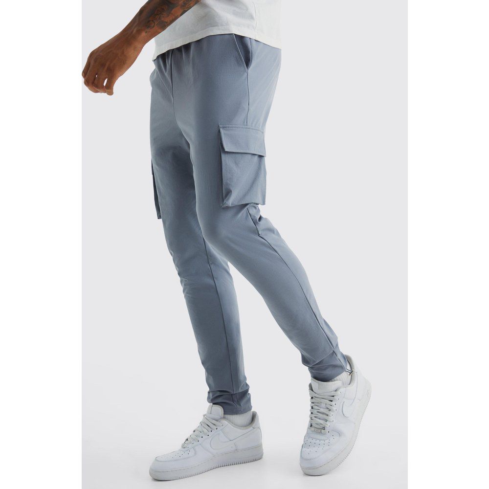Pantaloni Cargo Tall in Stretch Skinny Fit leggeri elasticizzati - boohoo - Modalova