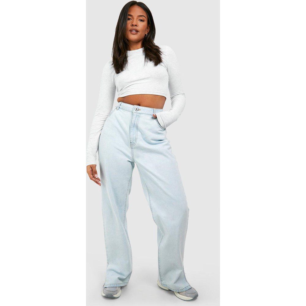 Jeans dritti Plus Size Basics a vita alta con spacco sul fondo - boohoo - Modalova
