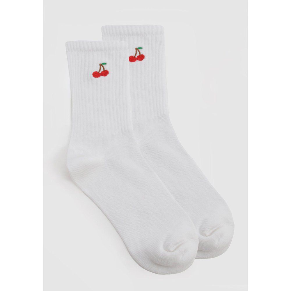 Embroidered Cherry Socks, Bianco - boohoo - Modalova