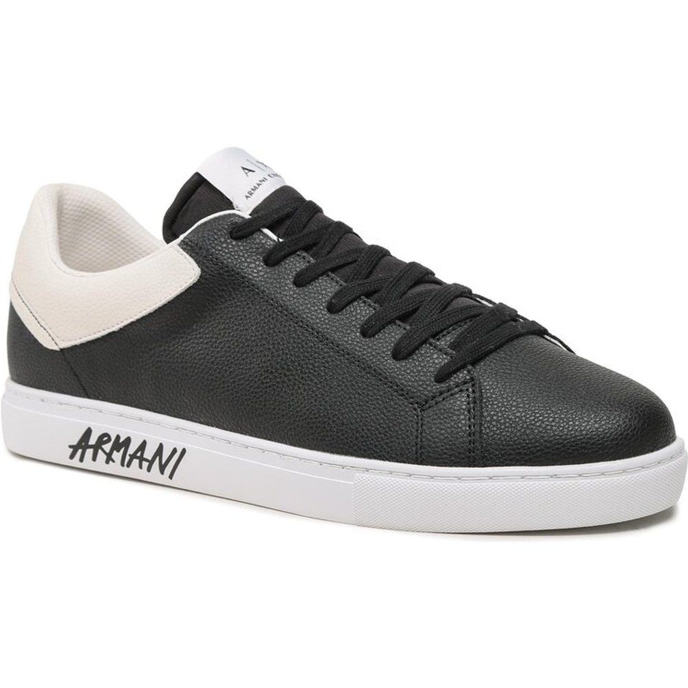 Sneakers - XUX145 XV598 N814 Black/Off White - Armani Exchange - Modalova