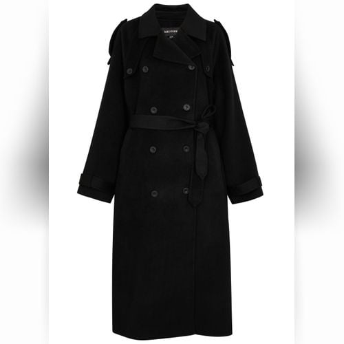 Meotine coat on sale