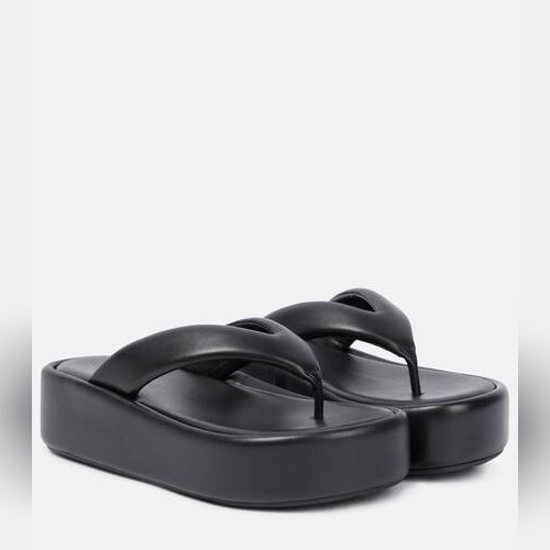 Balenciaga leather logo on sale sandals