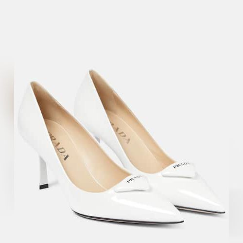 Prada hot sale white pumps