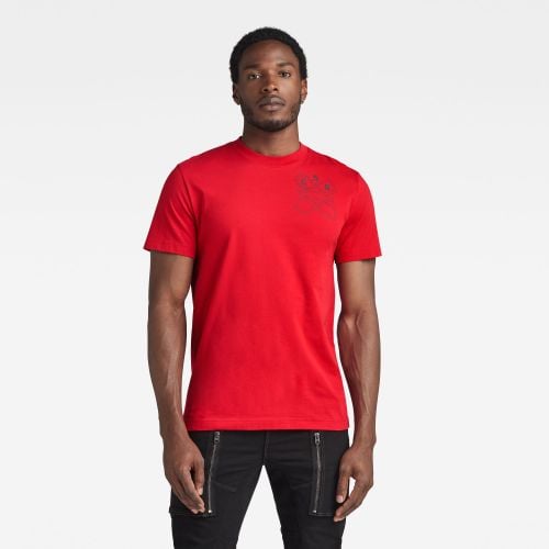 Red g store star shirt